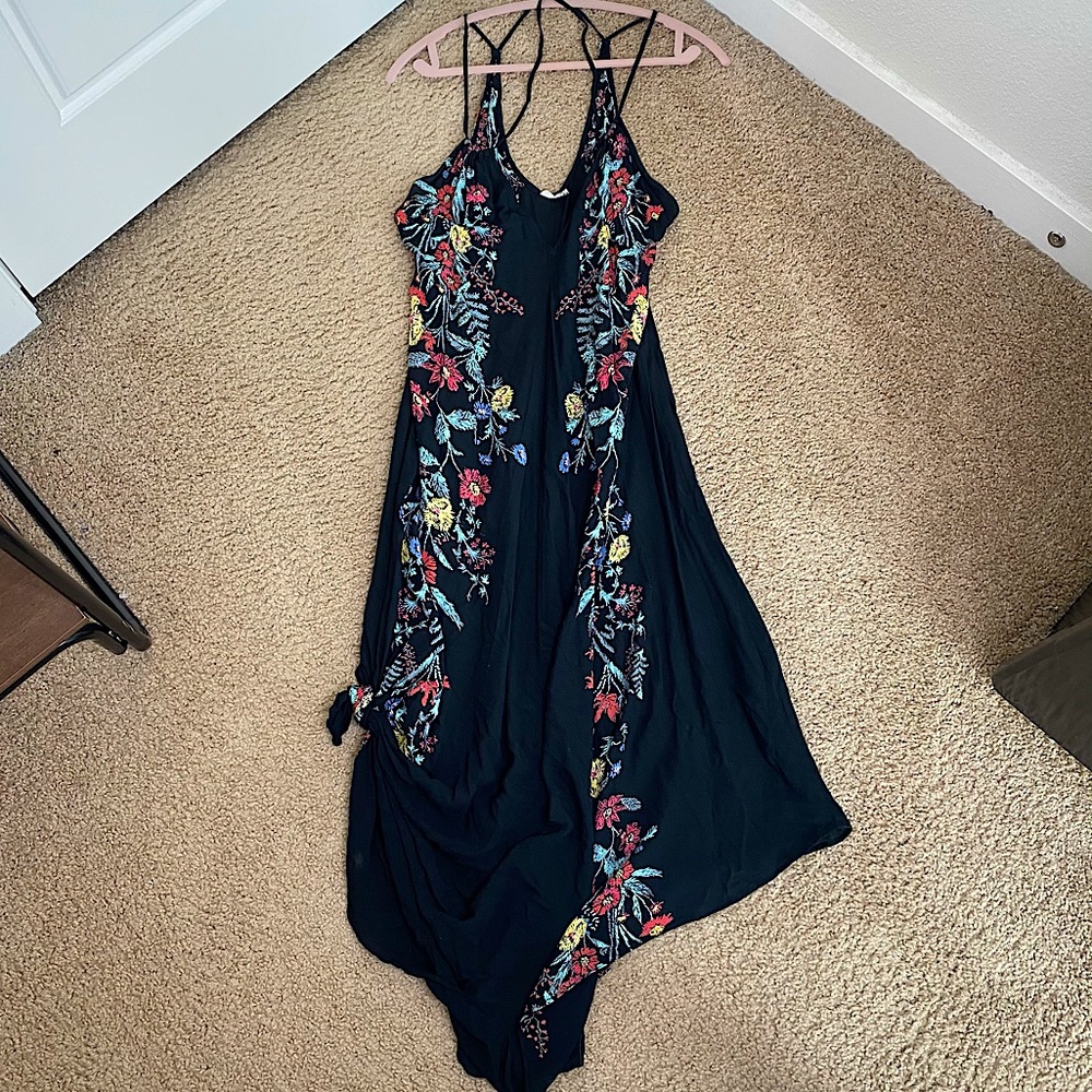FREE PEOPLE BLACK FLORAL STRAPPY SUMMER DRESS SIZE SMALL